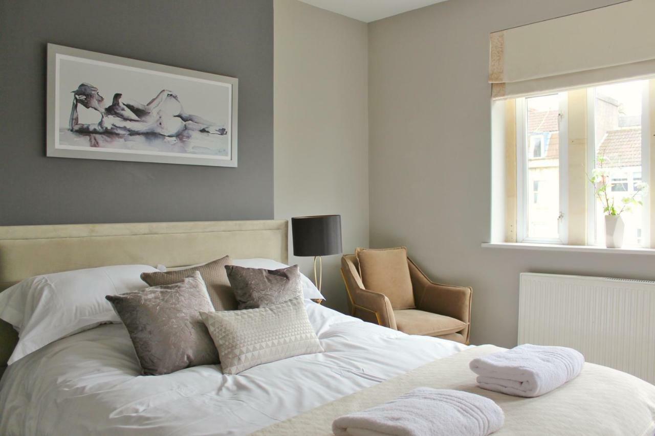 Central Bath House Group Accommodation Екстер'єр фото